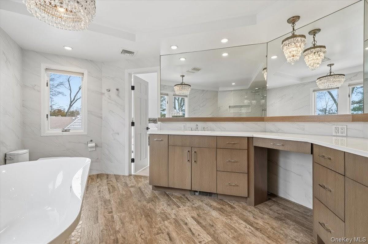 1040 Links Road Woodmere, NY 11598 - Photo 29 of 50