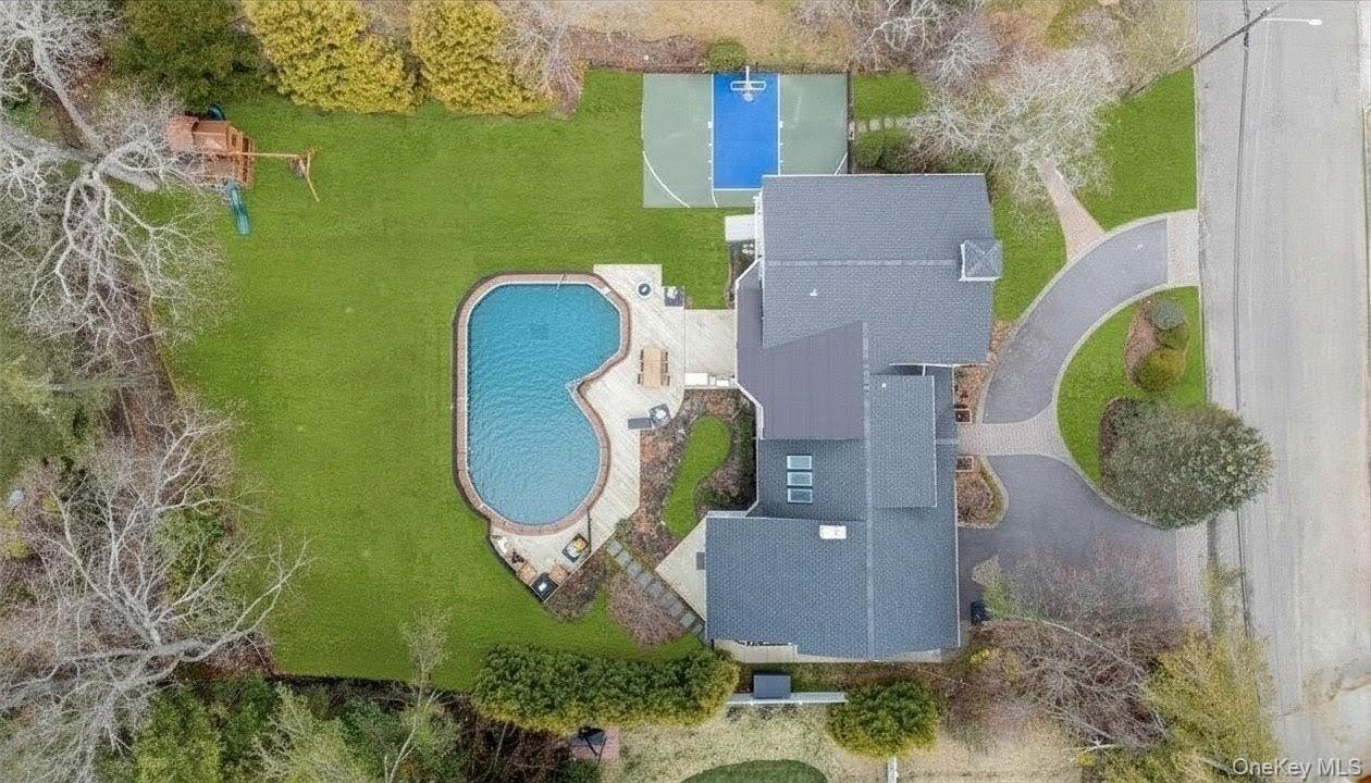 1040 Links Road Woodmere, NY 11598 - Photo 47 of 50