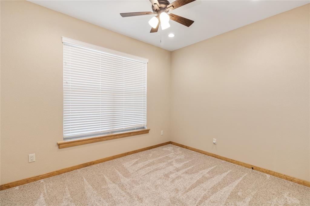 700 High Road Coleman, TX 76834 - Photo 19 of 24 Guest Bedroom 2