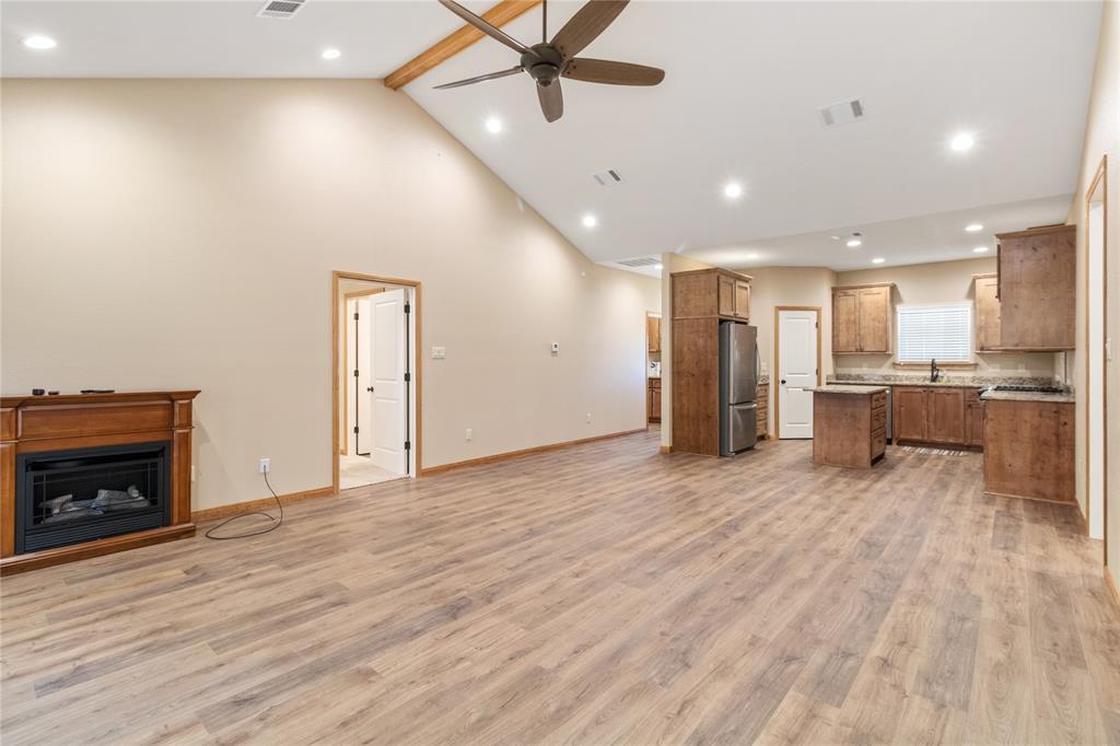 700 High Road Coleman, TX 76834 - Photo 5 of 24 Open concept living to kitchen