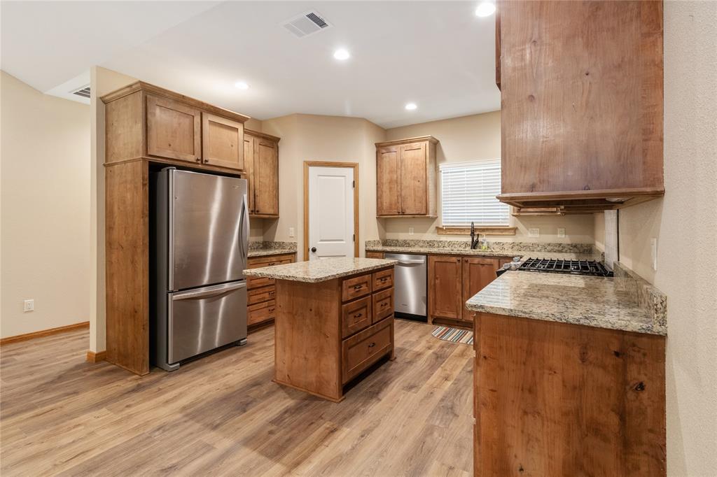 700 High Road Coleman, TX 76834 - Photo 6 of 24