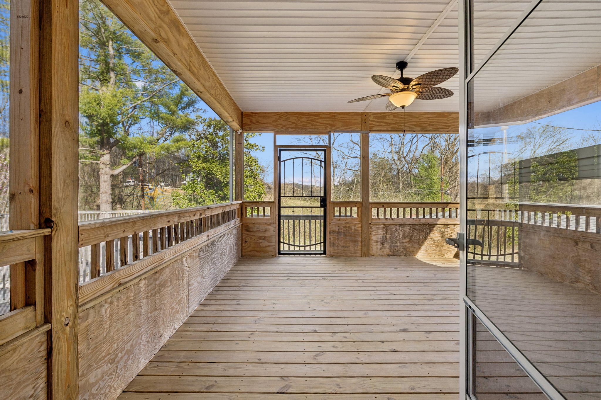 913 Branch Road Clarksville, TN 37043 - Photo 14 of 21
