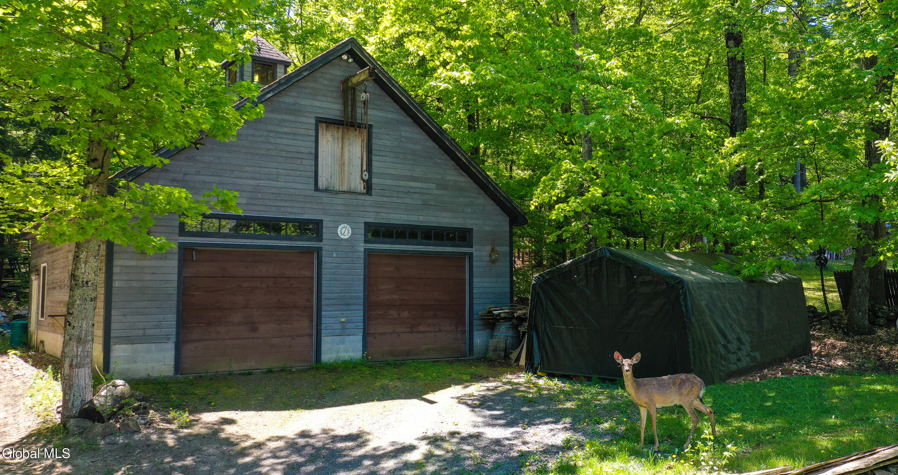 2023 Lands End Road Dresden, NY 12841 - Photo 4 of 11 garage