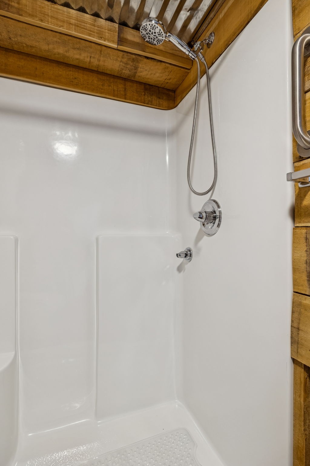 9681 Bud Qurriel Road Bon Aqua, TN 37025 - Photo 44 of 63