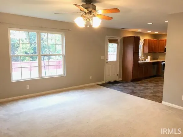 $1,950 | 8256 O O'Brian Boulevard, Newburgh, IN 47630