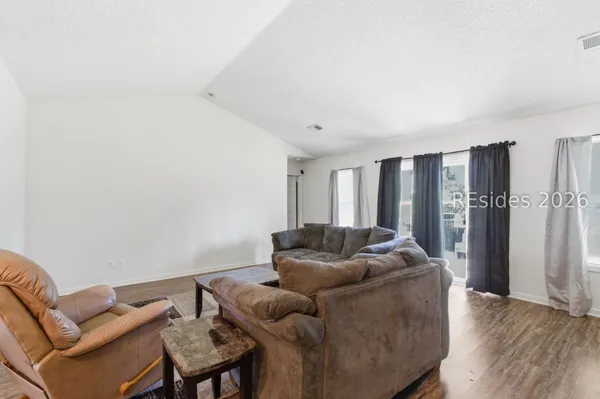 $415,000 | 10 Broadland Circle, Bluffton, SC 29910