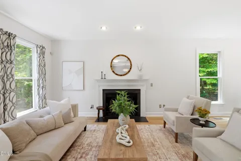 $619,000 | 1615 Meadow Lane, Chapel Hill, NC 27516