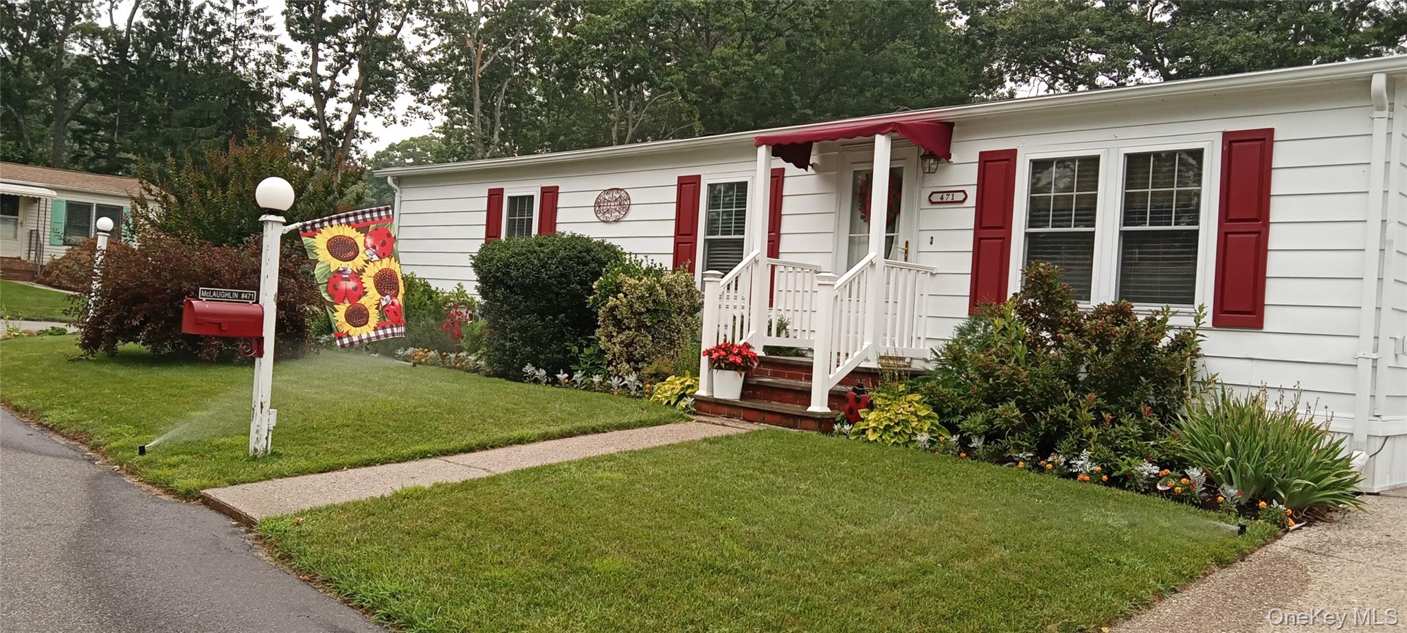 1661 Old Country Road, Unit 471 Riverhead, NY 11901 - Photo 2 of 21