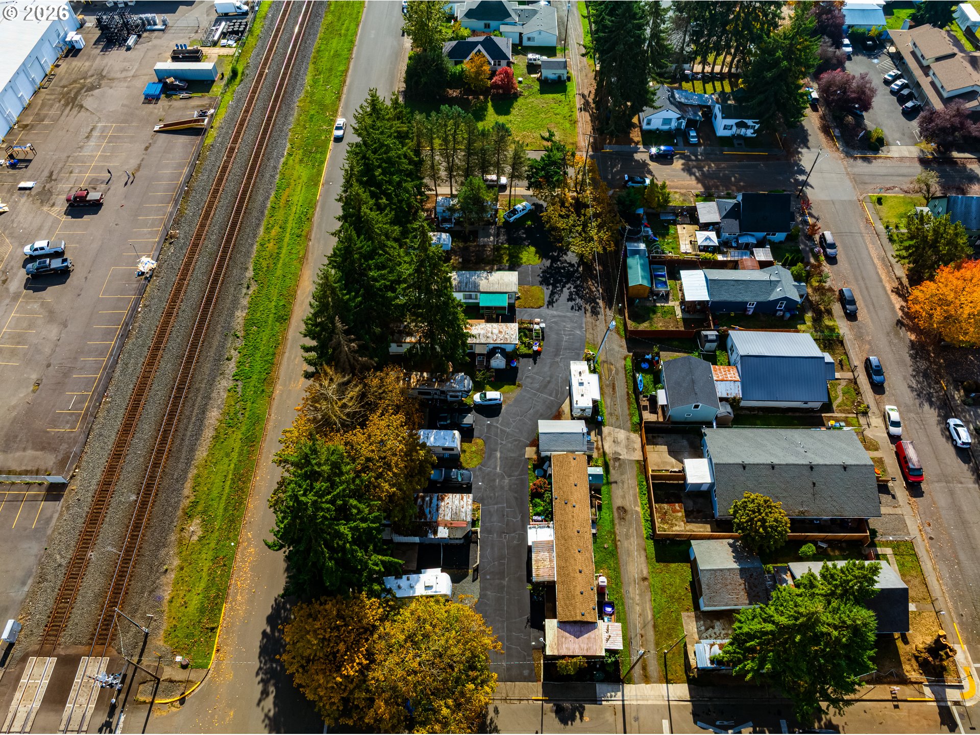 351 Front Street Junction City, OR 97448 - Photo 9 of 29