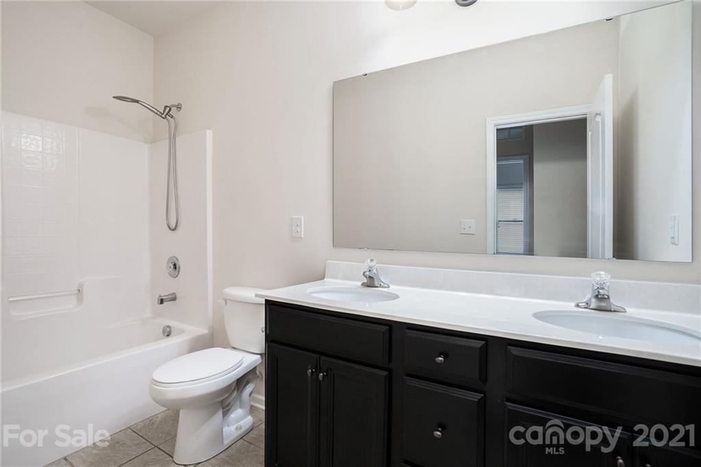 5814 Eleanor Rigby Road Charlotte, NC 28278 - Photo 11 of 30 Gallery Image 11