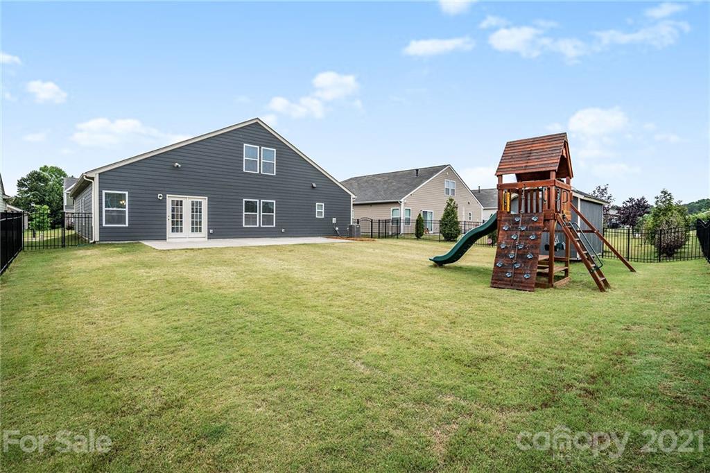 5814 Eleanor Rigby Road Charlotte, NC 28278 - Photo 29 of 30 Gallery Image 29