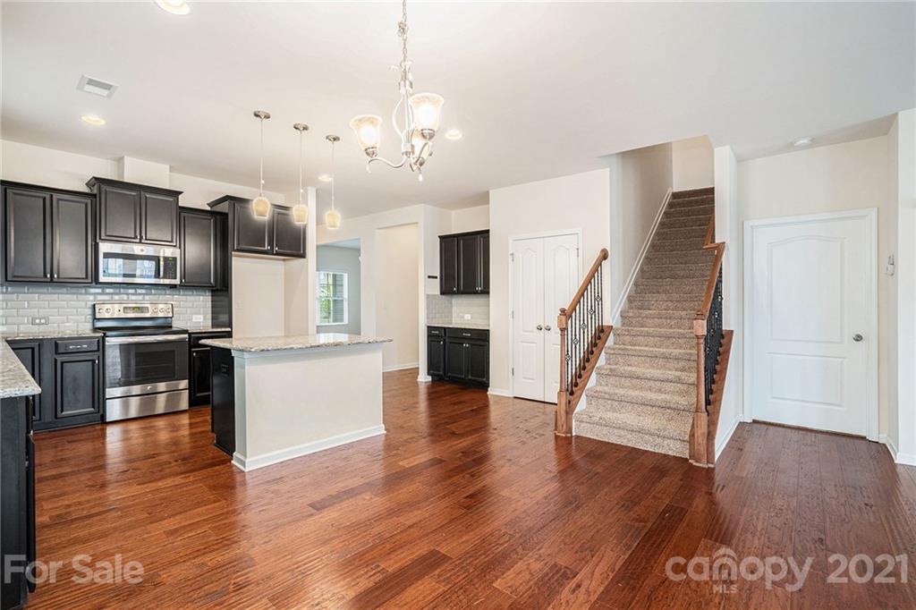 5814 Eleanor Rigby Road Charlotte, NC 28278 - Photo 6 of 30 Gallery Image 6