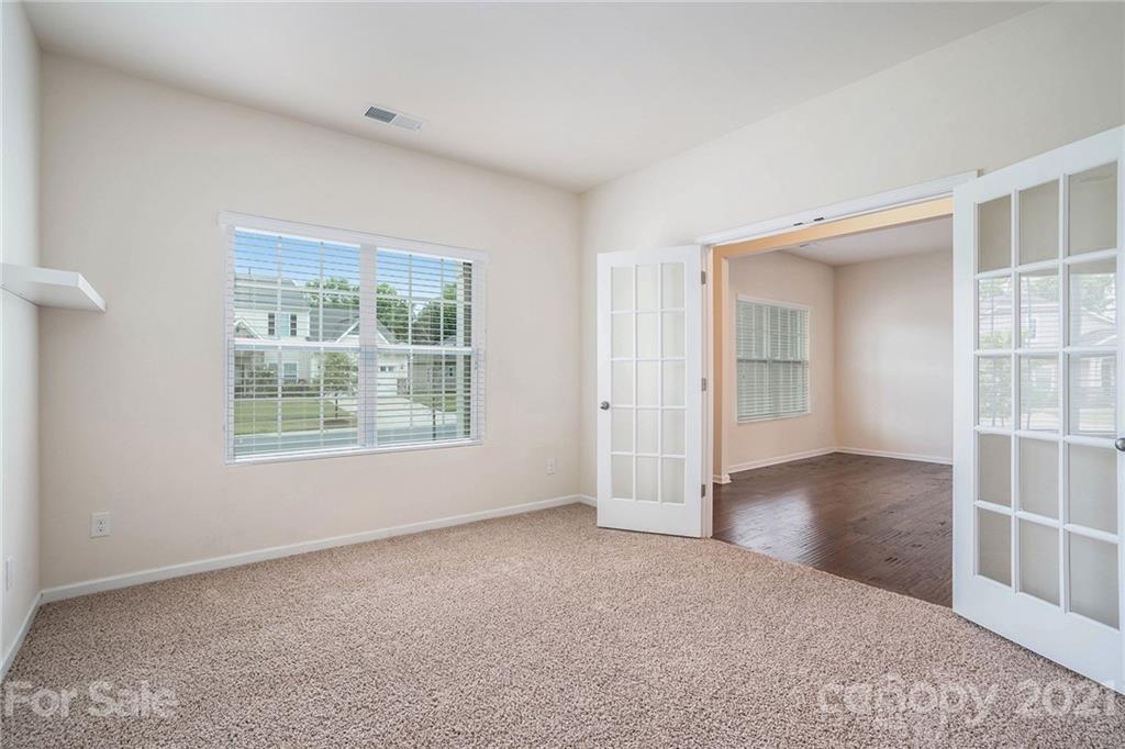 5814 Eleanor Rigby Road Charlotte, NC 28278 - Photo 9 of 30 Gallery Image 9