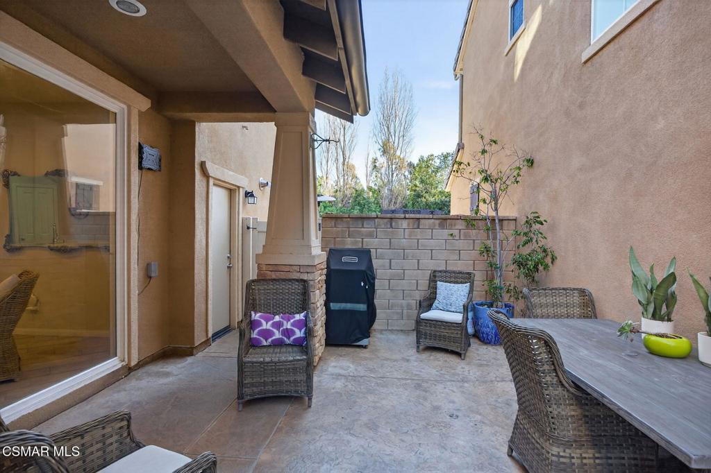 178 Stagetrail Road Camarillo, CA 93010 - Photo 33 of 42