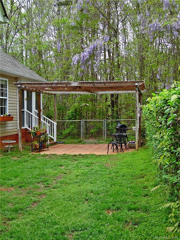 1033 Riddle Oak Lane Clover, SC 29710 - Photo 15 of 17 Gallery Image 15