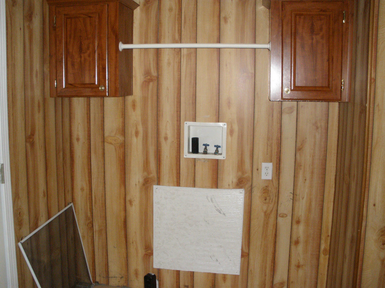 162 Ellis Road Kingston, TN 37763 - Photo 17 of 27 Laundry