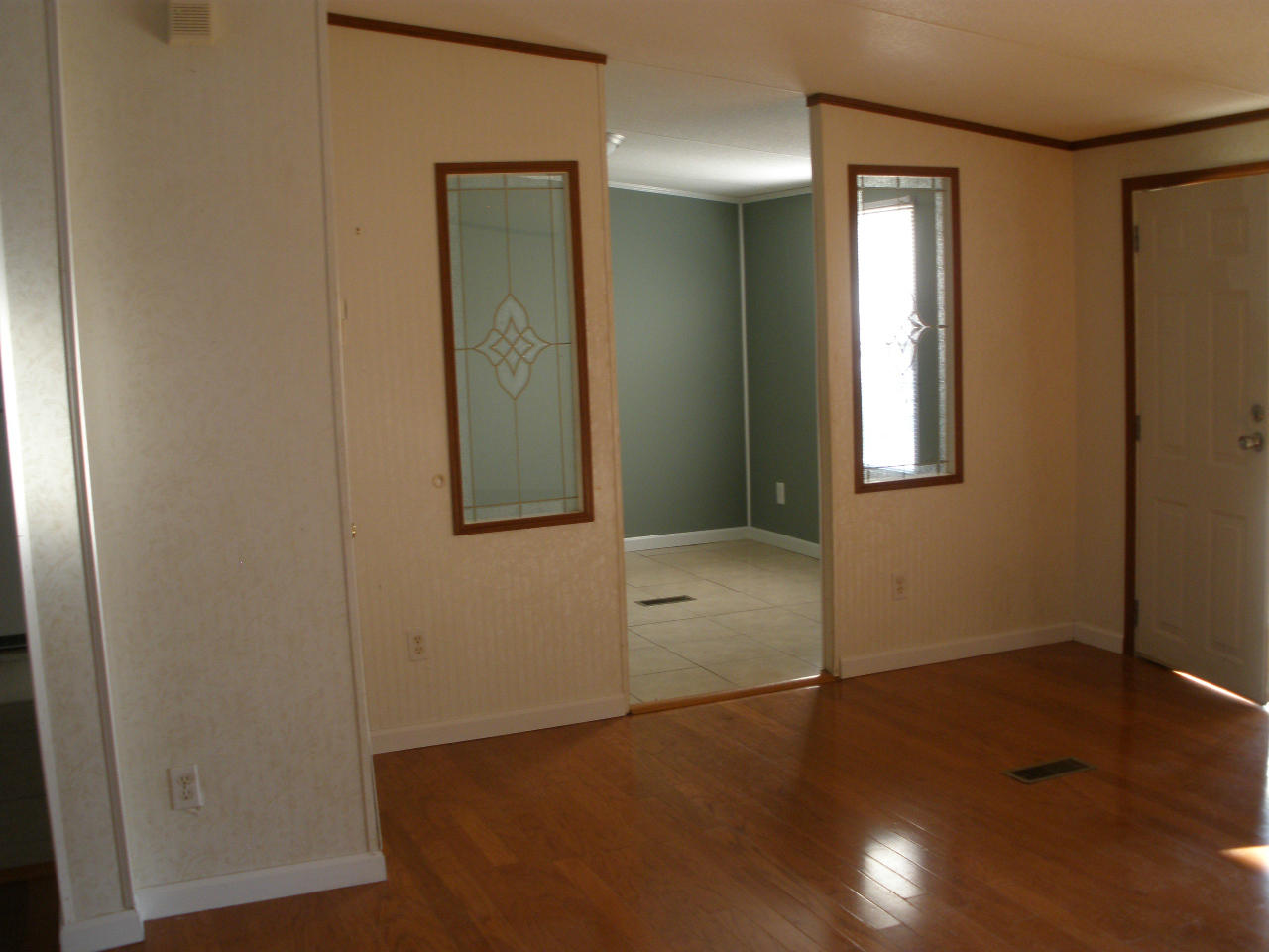 162 Ellis Road Kingston, TN 37763 - Photo 7 of 27 LR to BR