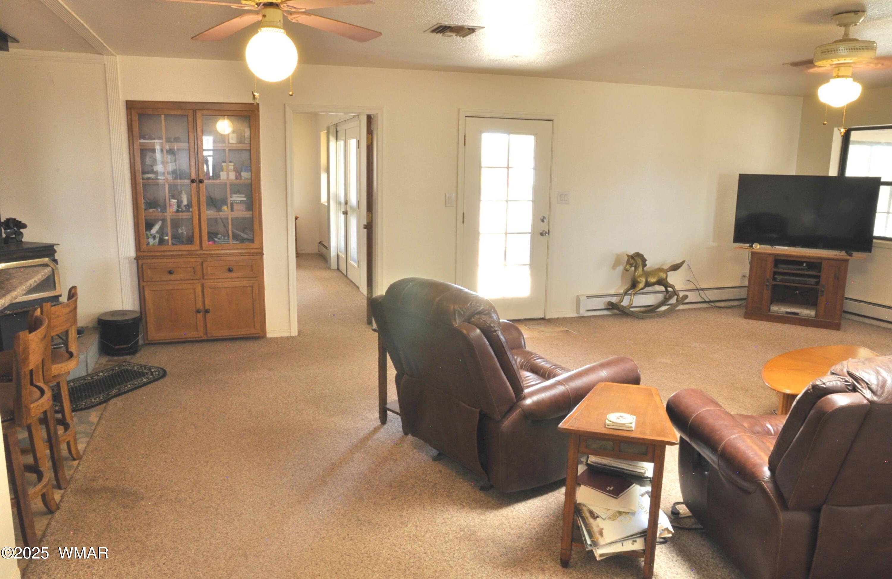 138 Jeff Lake Road Concho, AZ 85924 - Photo 7 of 52 17