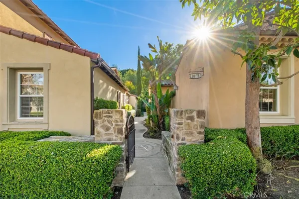 $5,700 | 72 Clouds View, Irvine, CA 92603