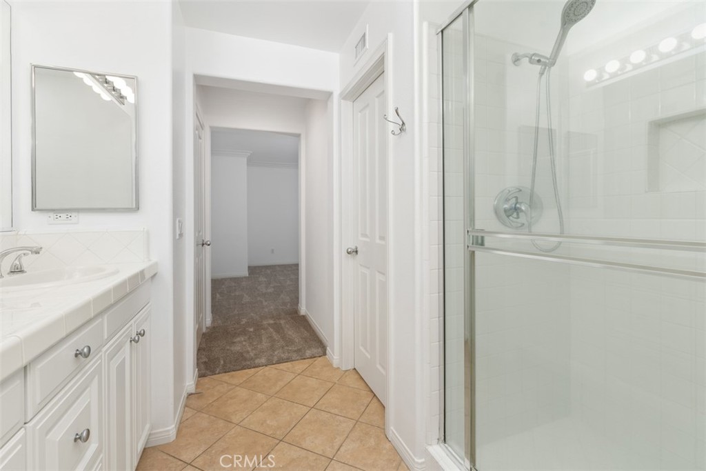 72 Clouds View Irvine, CA 92603 - Photo 32 of 51 Master Bath