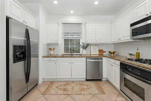 $5,700 | 72 Clouds View, Irvine, CA 92603