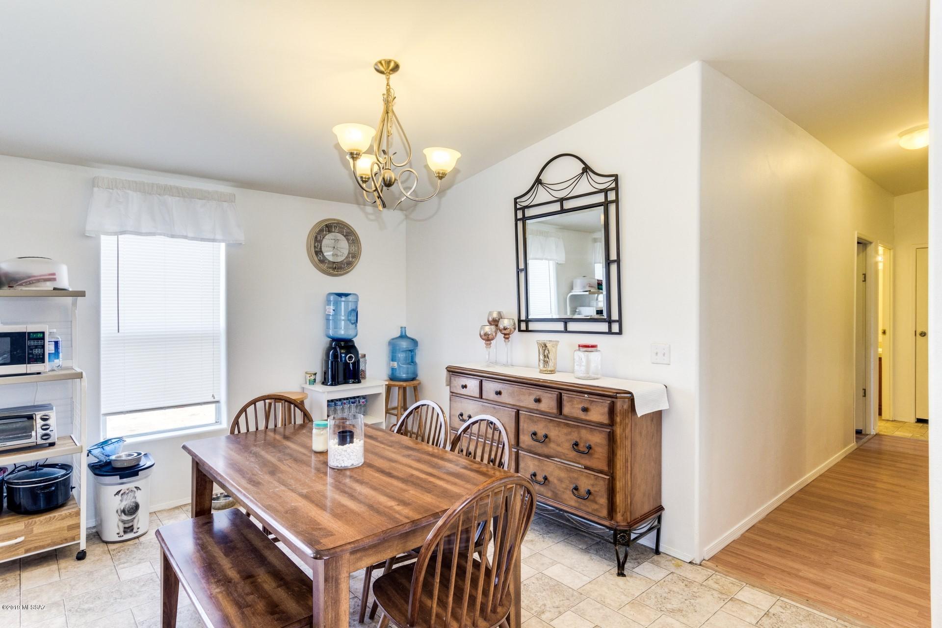 13340 South Hound Dog Road Vail, AZ 85641 - Photo 5 of 20 Gallery Image 5