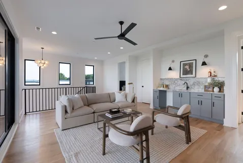 $1,825,000 | 302 33rd Avenue North, Nashville, TN 37209