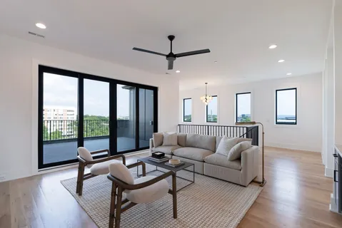 $1,825,000 | 302 33rd Avenue North, Nashville, TN 37209