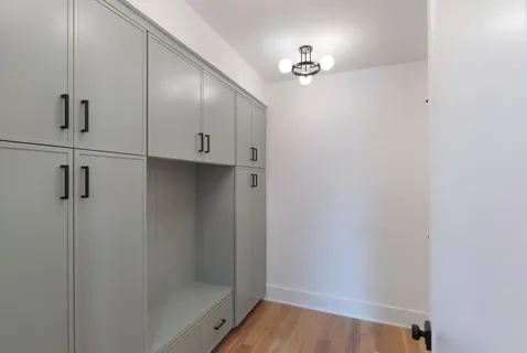 $1,825,000 | 302 33rd Avenue North, Nashville, TN 37209