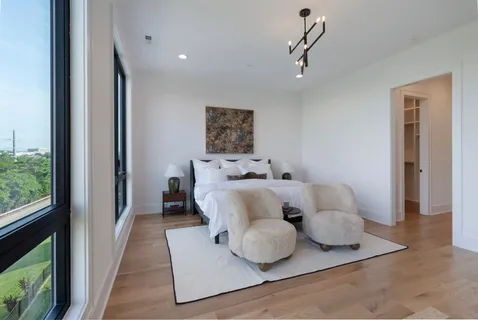 $1,825,000 | 302 33rd Avenue North, Nashville, TN 37209