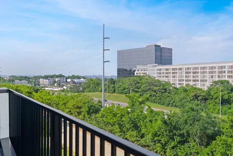 $1,825,000 | 302 33rd Avenue North, Nashville, TN 37209