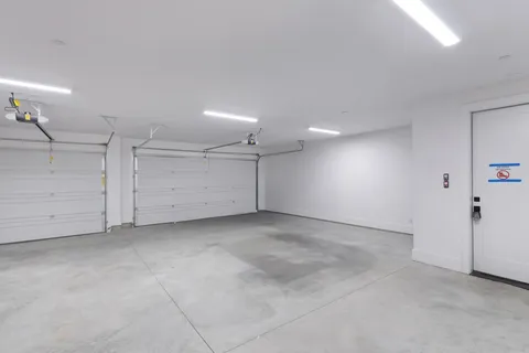 $1,825,000 | 302 33rd Avenue North, Nashville, TN 37209