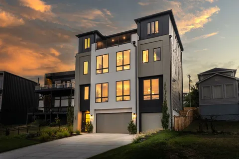 $1,825,000 | 302 33rd Avenue North, Nashville, TN 37209