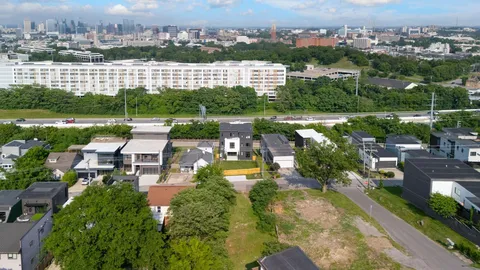 $1,825,000 | 302 33rd Avenue North, Nashville, TN 37209