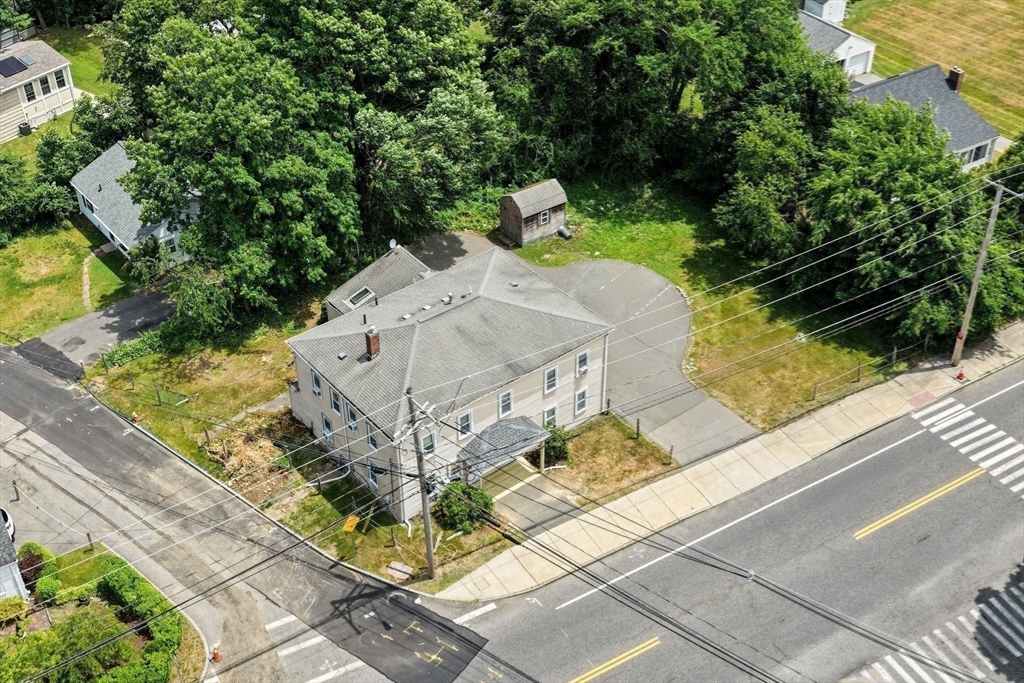 558 West Main Street Avon, MA 02322 - Photo 26 of 29