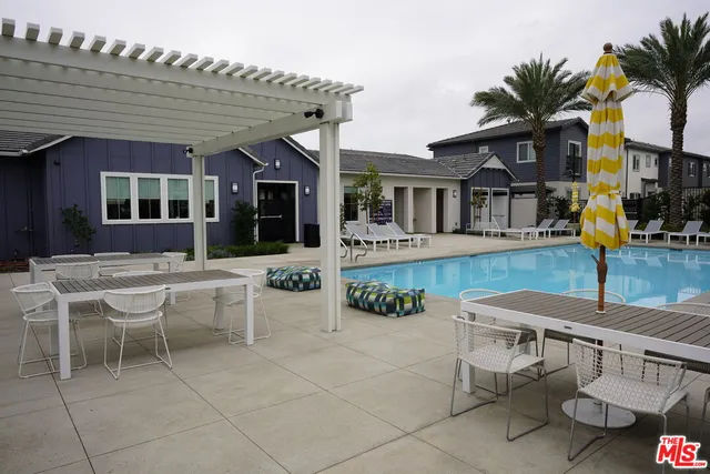 $3,331 | 13995 Foothill Boulevard, Unit 2610, Fontana, CA 92335