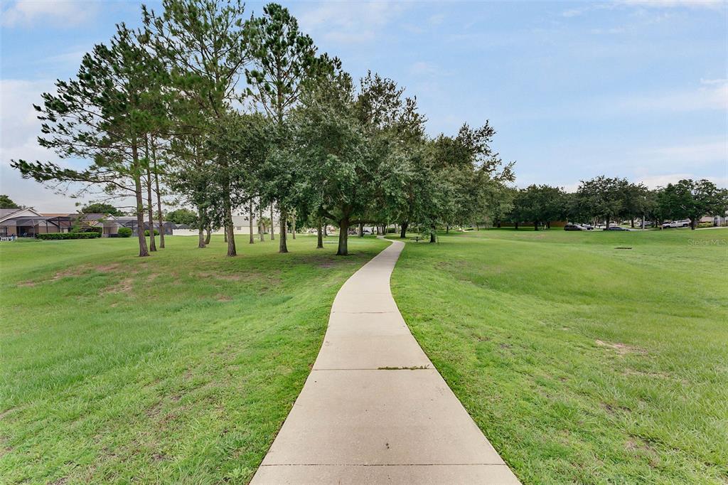 2685 Oneida Loop Kissimmee, FL 34747 - Photo 43 of 54