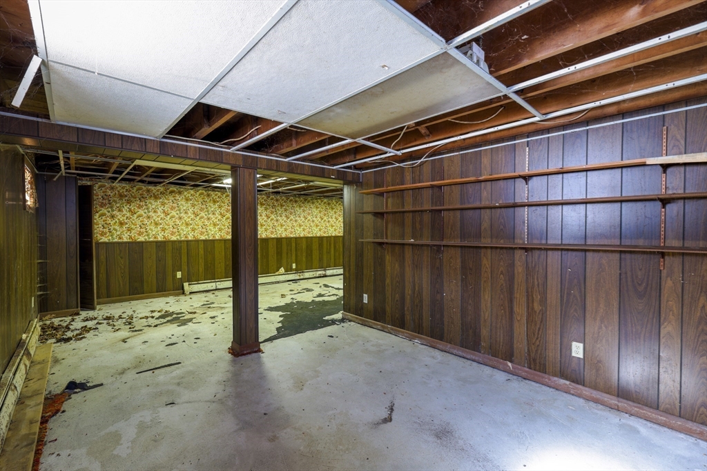 8 Old Meetinghouse Road Townsend, MA 01469 - Photo 12 of 17