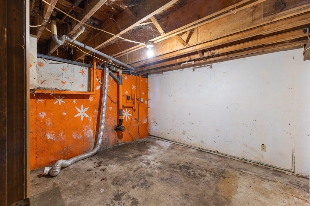 8 Old Meetinghouse Road Townsend, MA 01469 - Photo 17 of 17