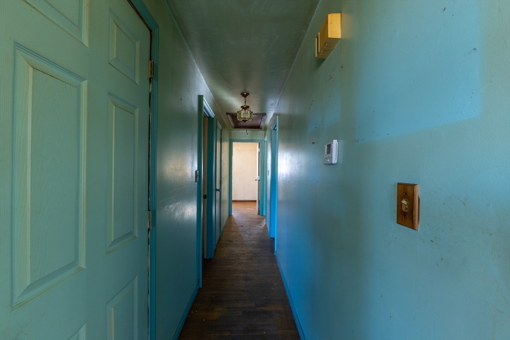 8 Old Meetinghouse Road Townsend, MA 01469 - Photo 5 of 17