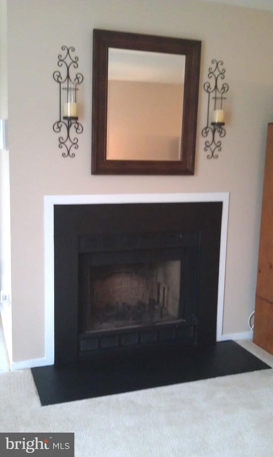 7823 Harrowgate Circle, Unit 138 Springfield, VA 22152 - Photo 4 of 19 Interior (General)