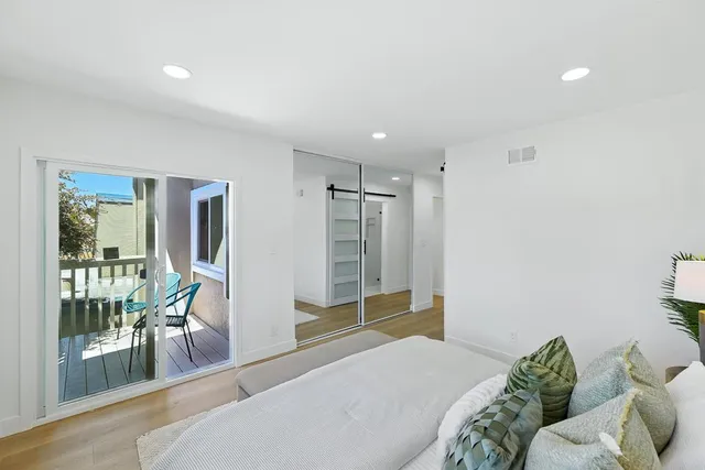 $1,368,000 | 739 Aries Lane, Foster City, CA 94404