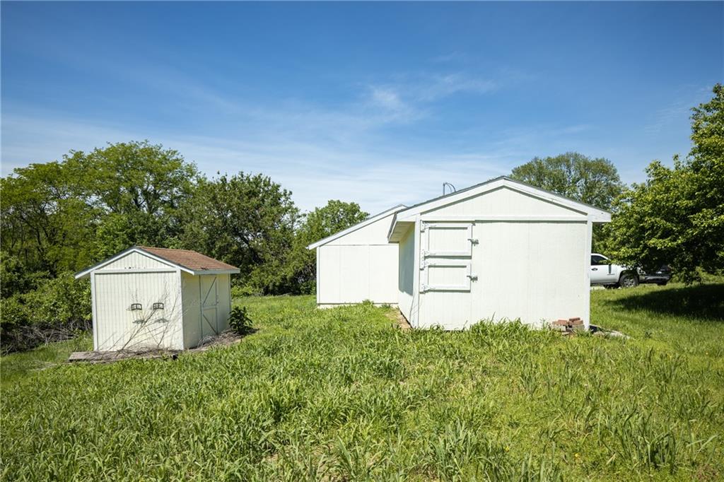 1712 South La Frenz Road Liberty, MO 64068 - Photo 66 of 77