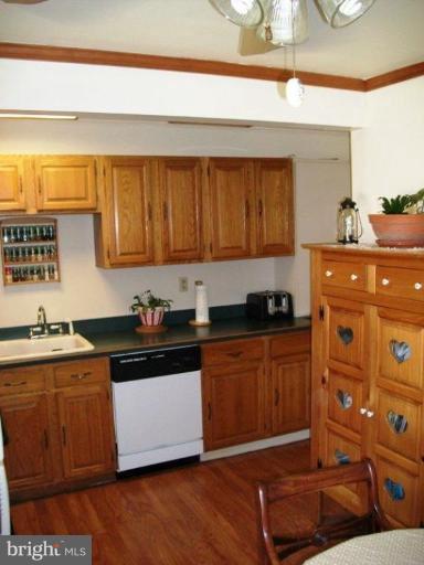 8205 Watersedge Road Dundalk, MD 21222 - Photo 8 of 23 Kitchen #2