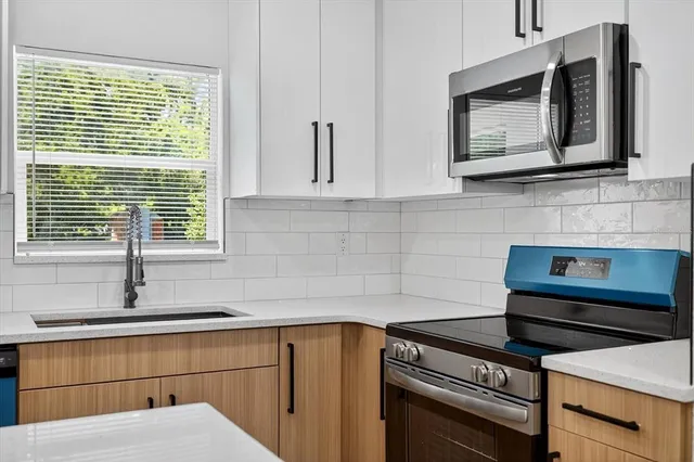 a view of a garden with an outdoor space