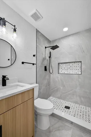 $439,900 | 1810 Alcorn Road, Valrico, FL 33596