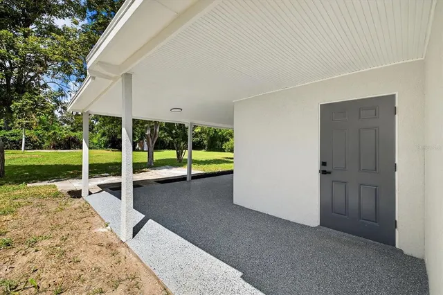 $439,900 | 1810 Alcorn Road, Valrico, FL 33596