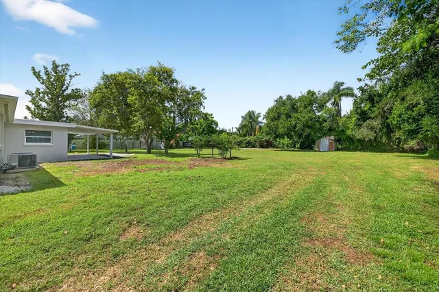 $439,900 | 1810 Alcorn Road, Valrico, FL 33596