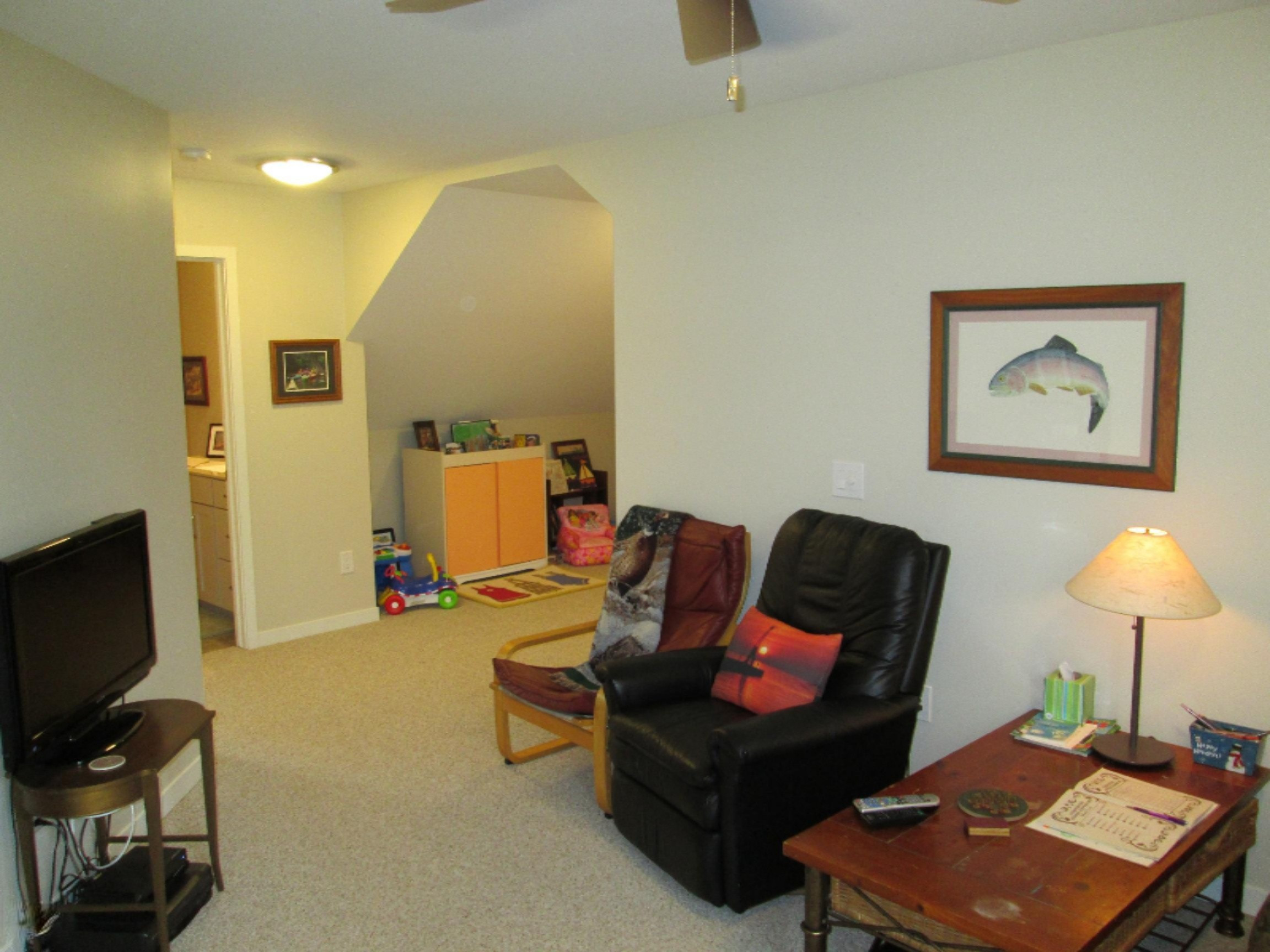 29 Kenneth Street, Unit 29 Pentwater, MI 49449 - Photo 20 of 40 IMG_0372