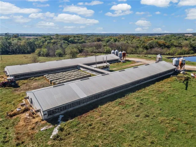 $845,000 | Cherokee Lane, Blackwater, MO 65322